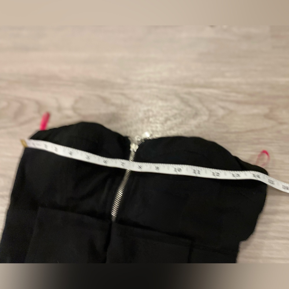 Forever 21 Black Zip Up Tube Top with Bow. - Picture 6 of 7